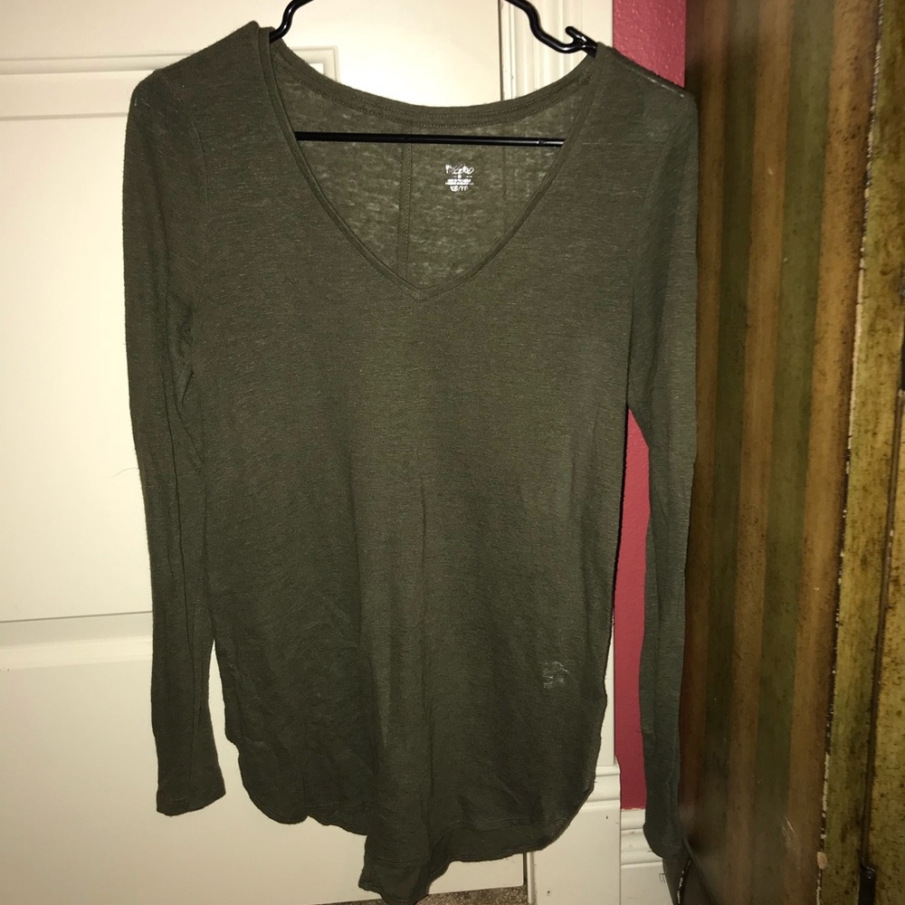 Long sleeve
